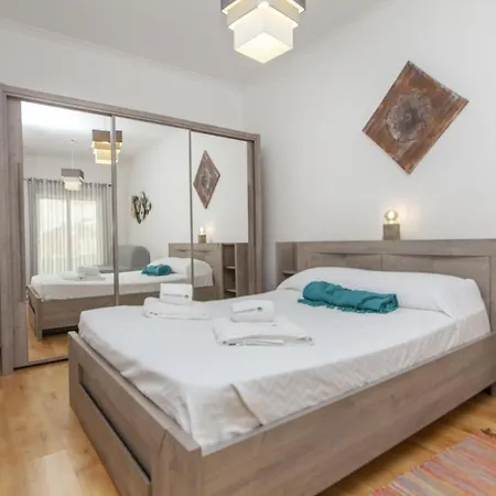 B81 - Casa Do Outeiro Westcoast فيلا دو بيسبو